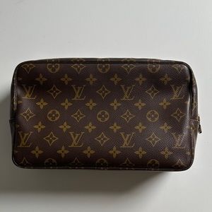 Louis Vuitton Trousse 28